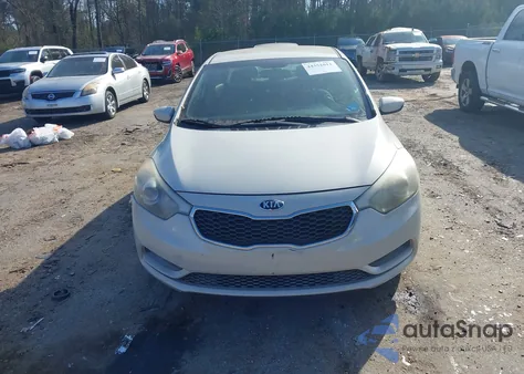 2015 Kia Forte Lx z USA, uszkodzony, nr VIN KNAFK4A69F5308596
